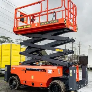 33' RT Scissor (Diesel)
