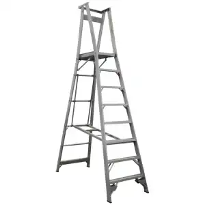 2.4m Platform Ladder